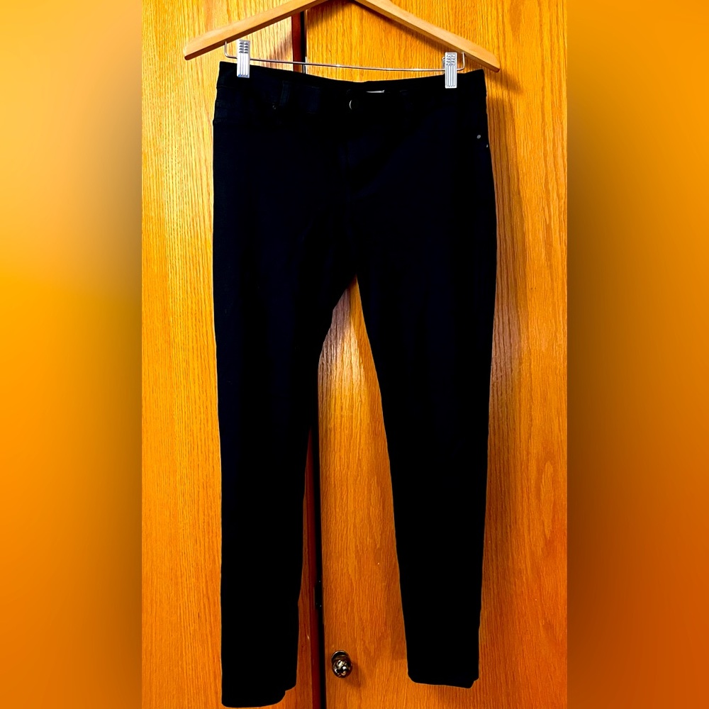 Elegant Calvin Klein black pants